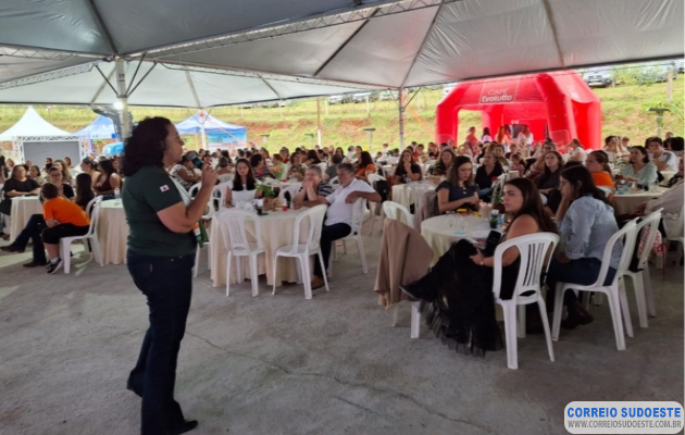 Elas-no-Café:-Liderança-feminina-ganha-força-na-Cafeicultura-Mineira