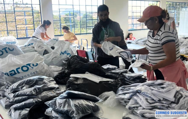 Prefeitura-de-Guaxupé-distribui-20-mil-uniformes-escolares-neste-sábado-com-festa-no-Parque-da-Mogiana