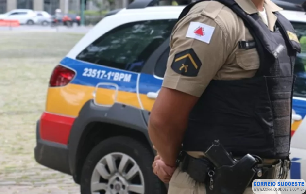 Homem-é-preso-em-flagrante-após-furto-de-bijuteria-em-drogaria-de-Guaxupé