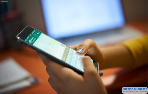 Brasileiro-está-falando-menos-de-política-no-WhatsApp,-mostra-estudo