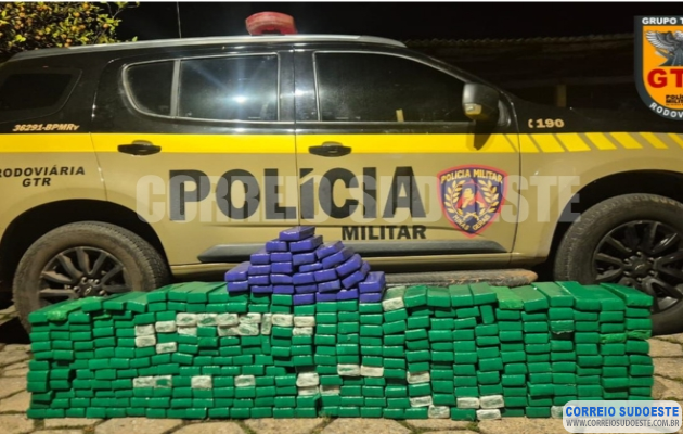 Perseguição-policial-termina-com-apreensão-de-341-barras-de-maconha