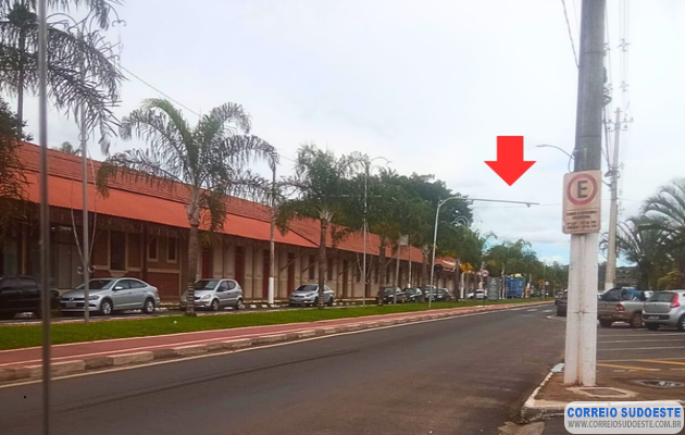 É-falsa-a-informação-sobre-instalação-de-“radar”-na-Avenida-Felipe-Elias-Zeitune